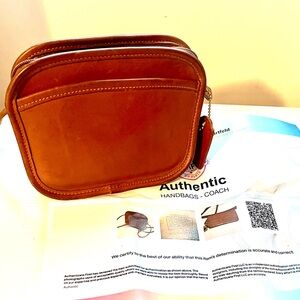 Vintage Coach 90's Hadley British Tan Leather Crossbody